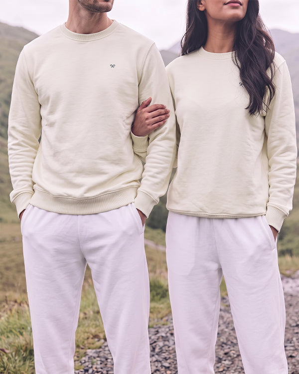 Branded Unisex Ribbon Back-Print Cream Crewneck Sweatshirt Sp-76