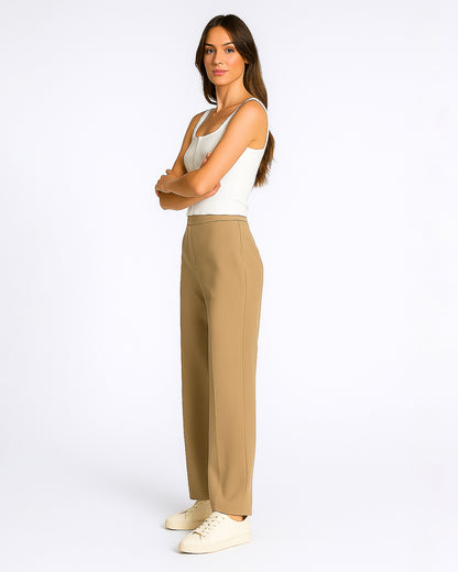 BOOH Women’s White Ribbed Button Tank Top Branded  WTT-11