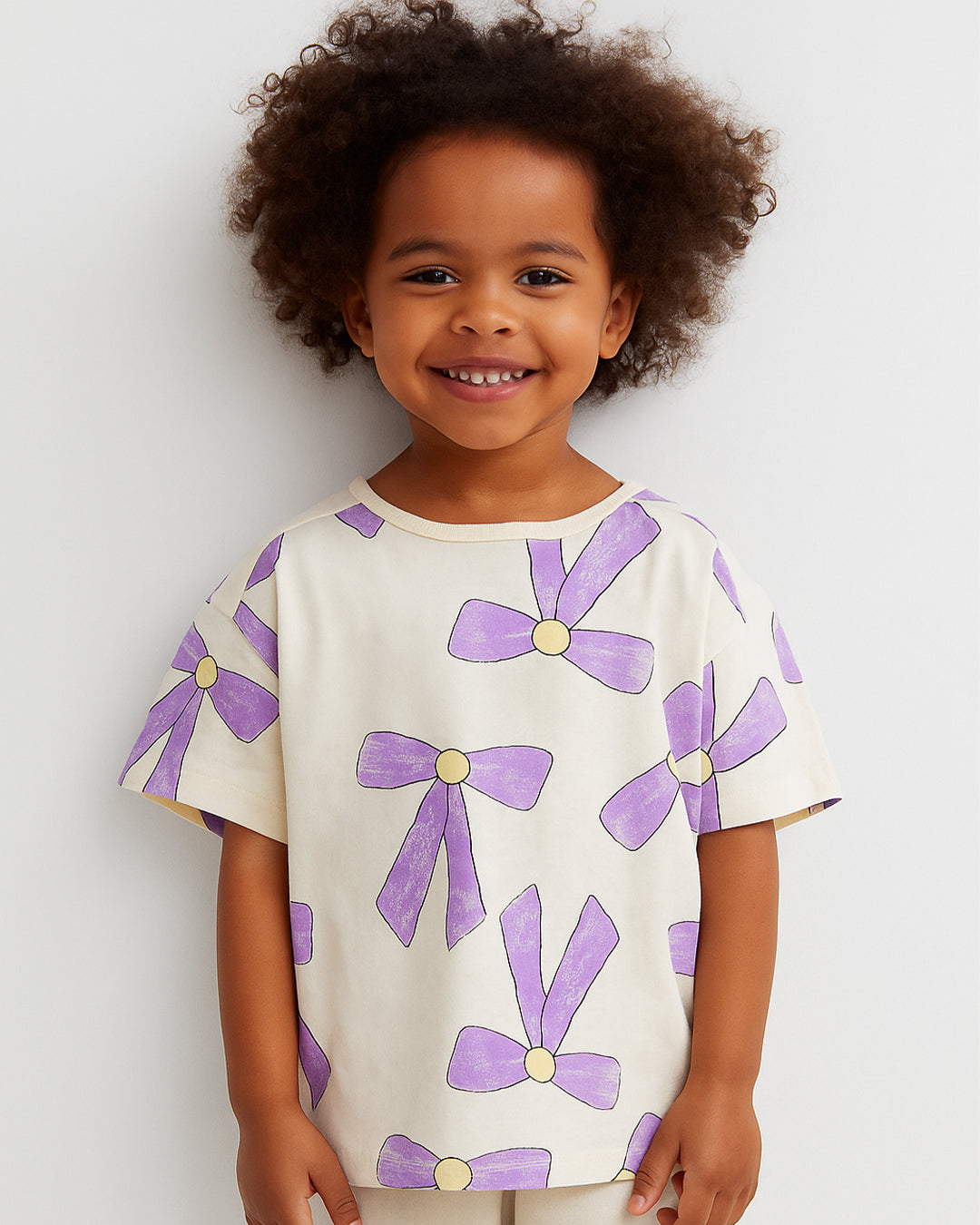 ZARRAA Branded Girl's T-shirt White Color with Purple Bow GTS-05