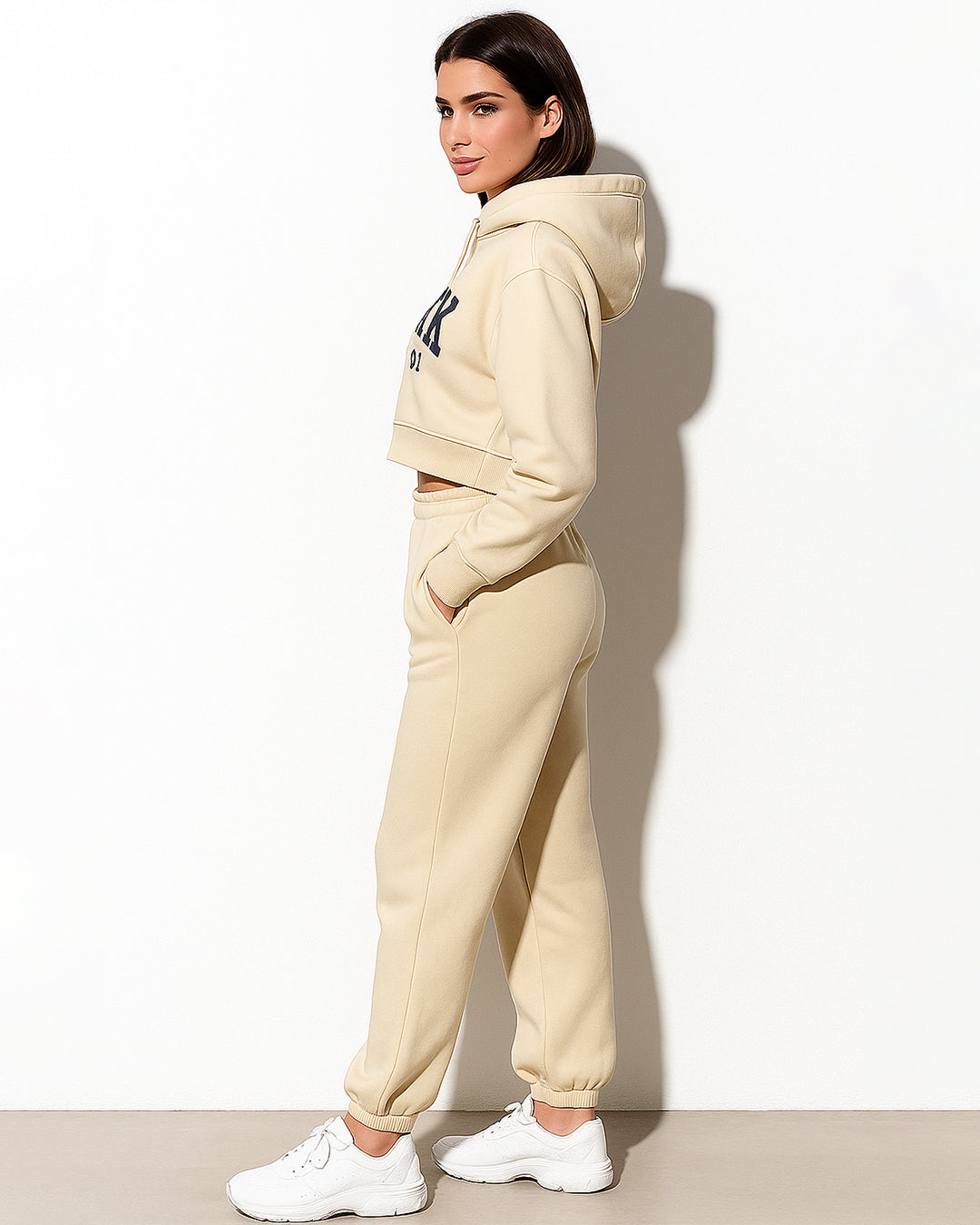 Teranovy Branded Winter Women’s Crop Hoodie – New York Print (Beige) WHD-07