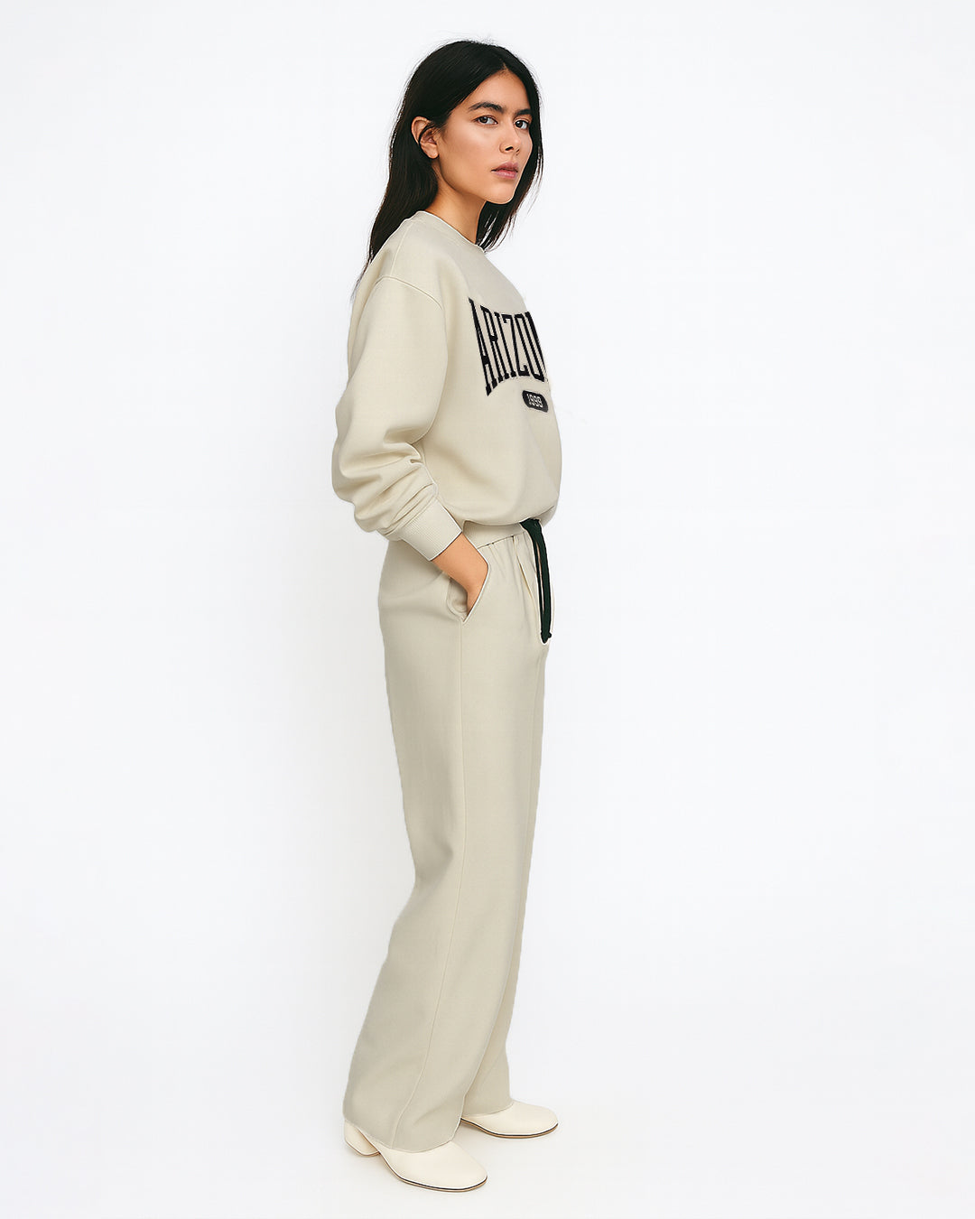 Teranovy Branded Women's Oversized Sweatshirt – Beige WSWT-03