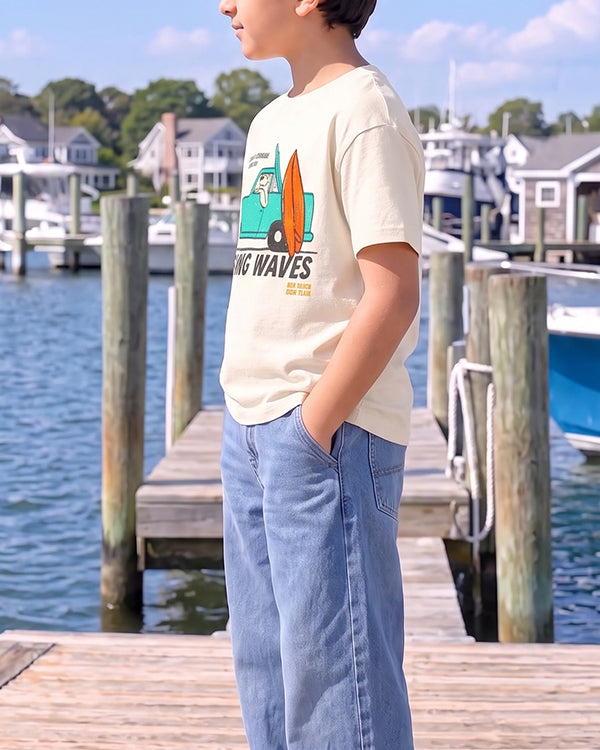 Zarraa Boys Off-White “Chasing Waves” Graphic T-Shirt BTS-18