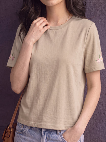 Branded Womens Beige Floral Embroidered Casual T-Shirt Sp-24