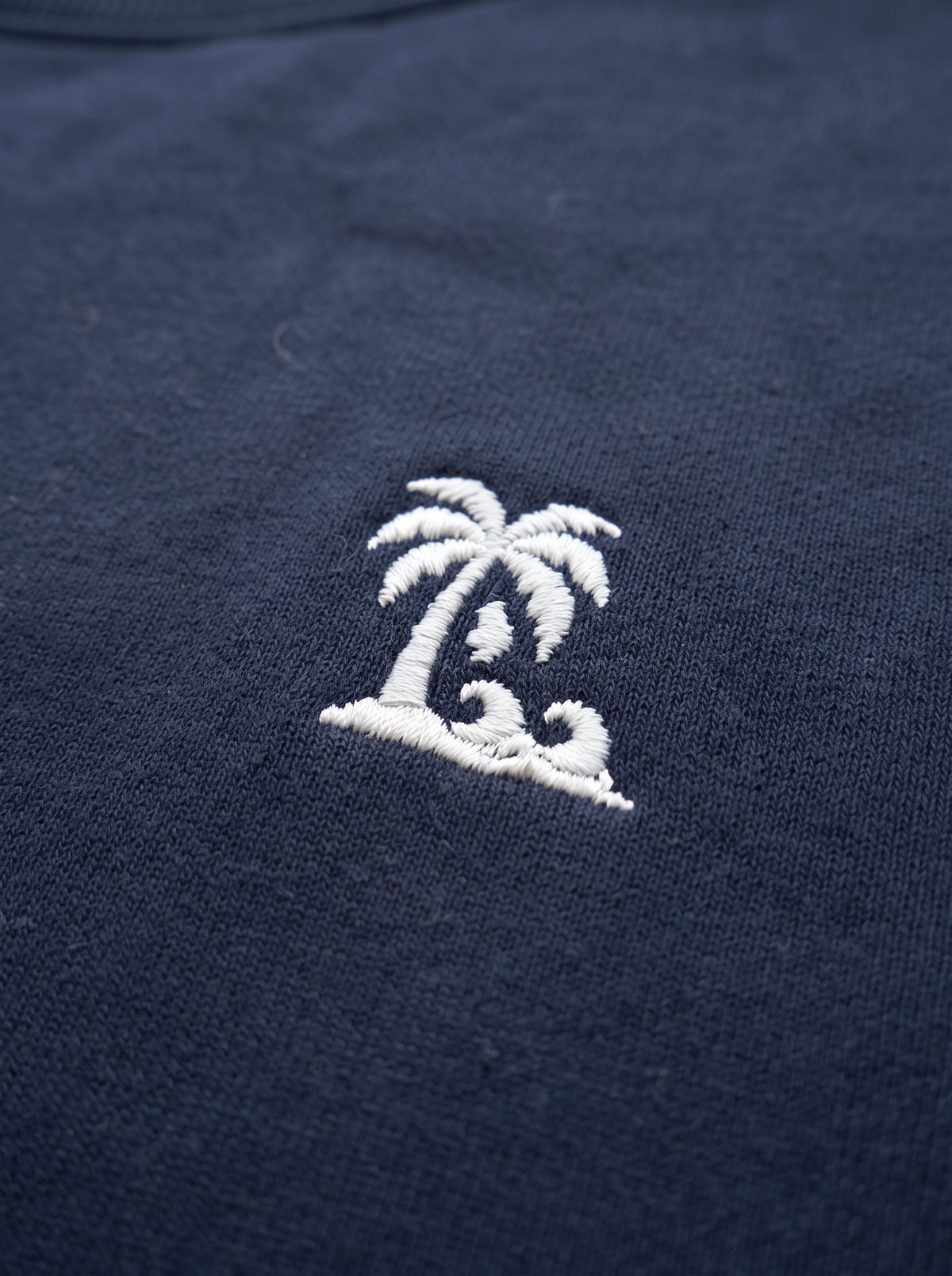 Mangos Branded Women's Tropical Beach Paradise Embroidered Crewneck Sweatshirt – Navy Sp-71