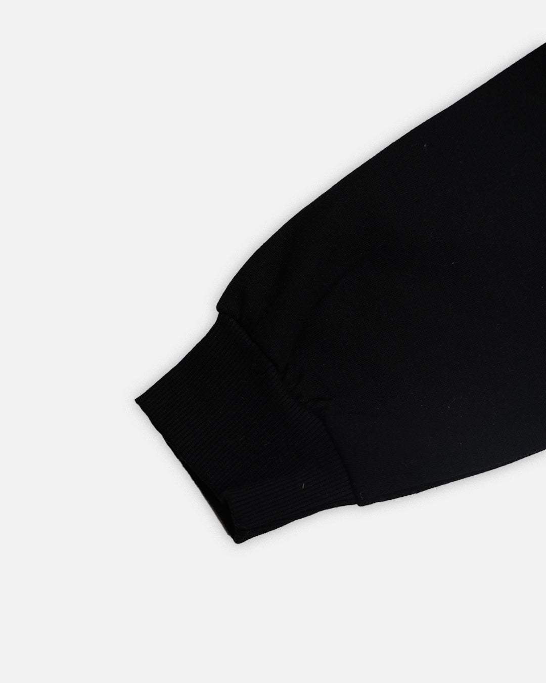 Teranovy Branded Women’s Cropped Fleece Hoodie – New York Black WHD-05